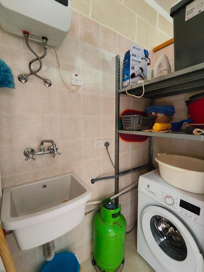 Seaview Apartment Zebbug  Bagian luar foto