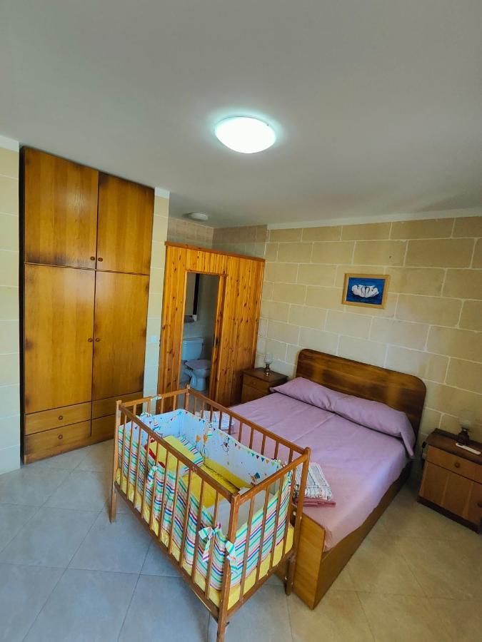 Seaview Apartment Zebbug  Bagian luar foto
