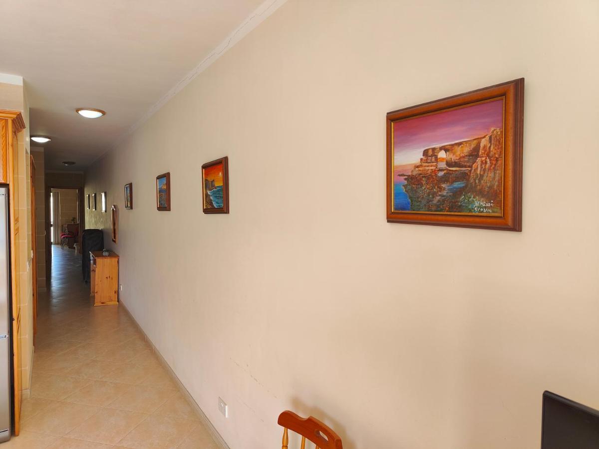 Seaview Apartment Zebbug  Bagian luar foto