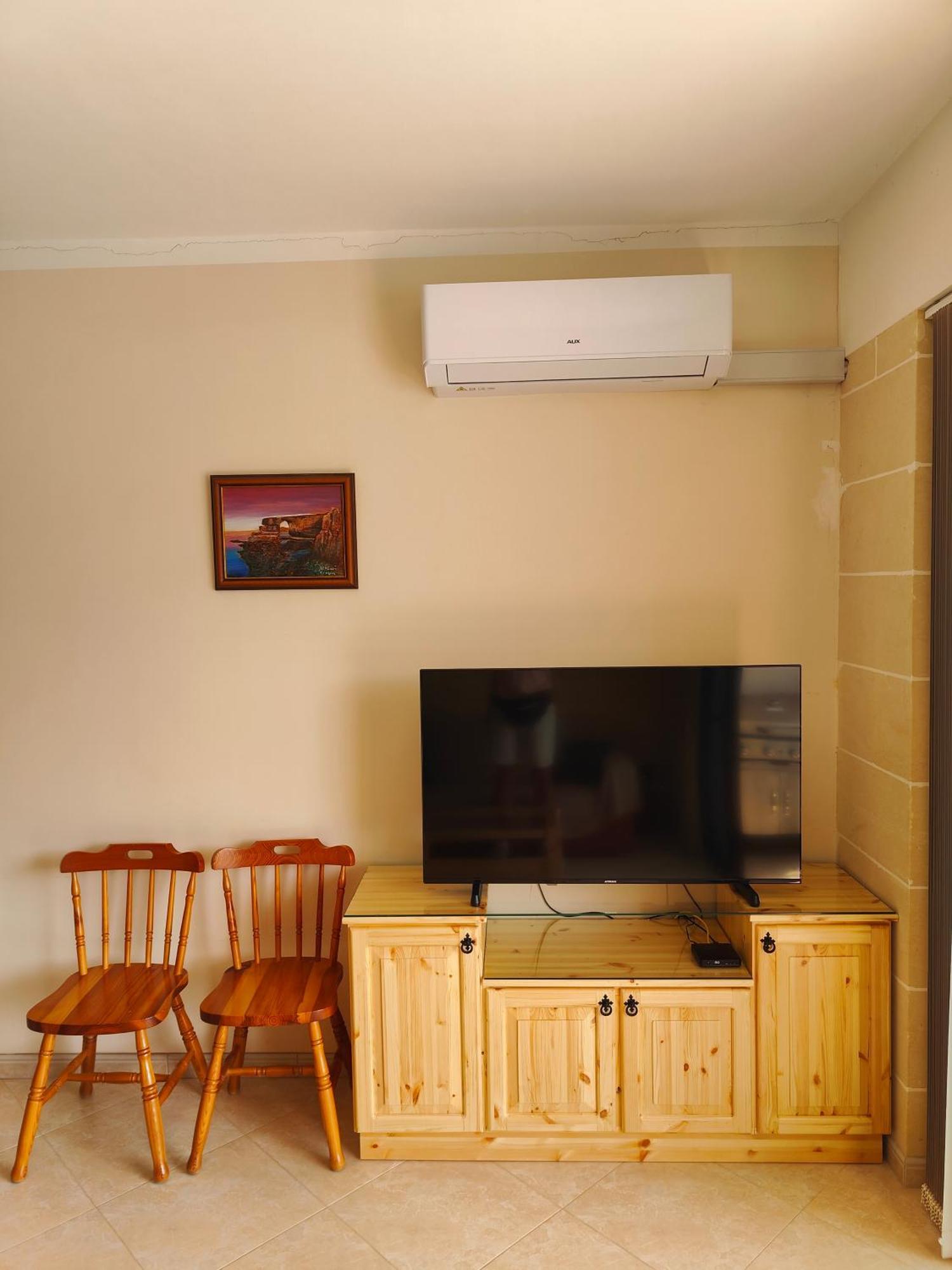 Seaview Apartment Zebbug  Bagian luar foto